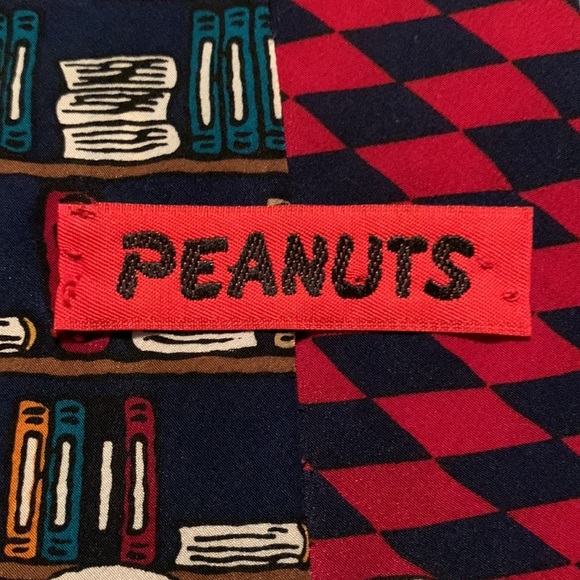 Peanuts Library SSSSHHHH!!!! Silk Tie Made in USA - Picture 4 of 6